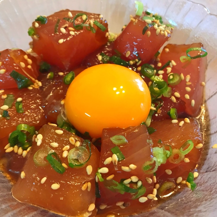切って漬けるだけ!漬けまぐろ
